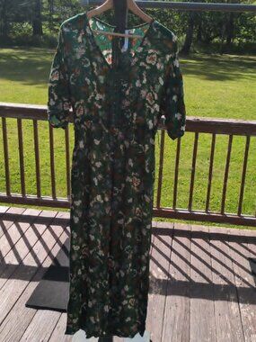 Icon Apparel Floral Jumpsuit Pantsuit Sz XL Boho Chic Bohemian Crepe Sheer Light